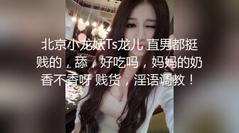 老公出差带孩子的大奶骚妇把情人领到家里啪啪叫声销魂一对大波抖的厉害打炮时还与老公通电话对白淫荡刺激1080P完整版