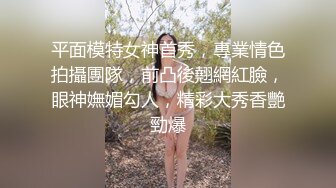 帅小伙酒店约操白衣小姐姐，脱掉衣服奶子还挺大