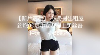 紫色头发的靓丽型小美女