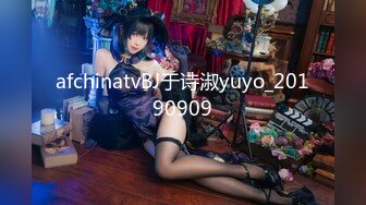 ⚫️⚫️一王两后，帝王般享受！难得一见OF无敌巨乳大奶牛【hhh1231】最新啪啪长视频，肏一个手还玩一个