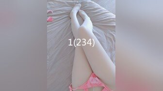 八块腹肌18大屌 狂草洛丽塔人妖